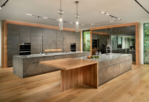 hi-res_2633-spanishriver_kitchen-b